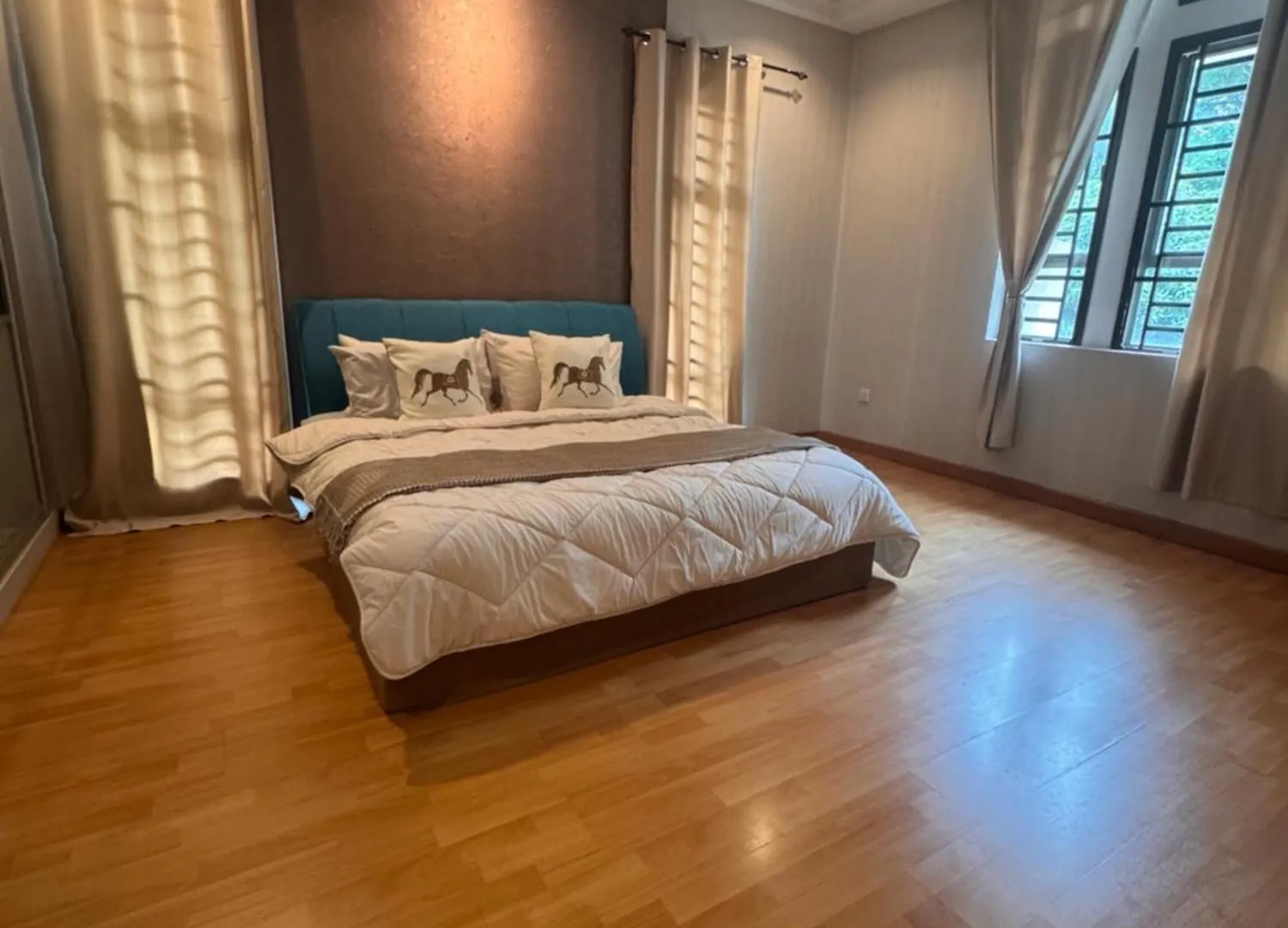 Holiday home Semid Cozy Home In Mount Austin Toppen Aeon Fix To 14Pax With 4Br Johor Bahru