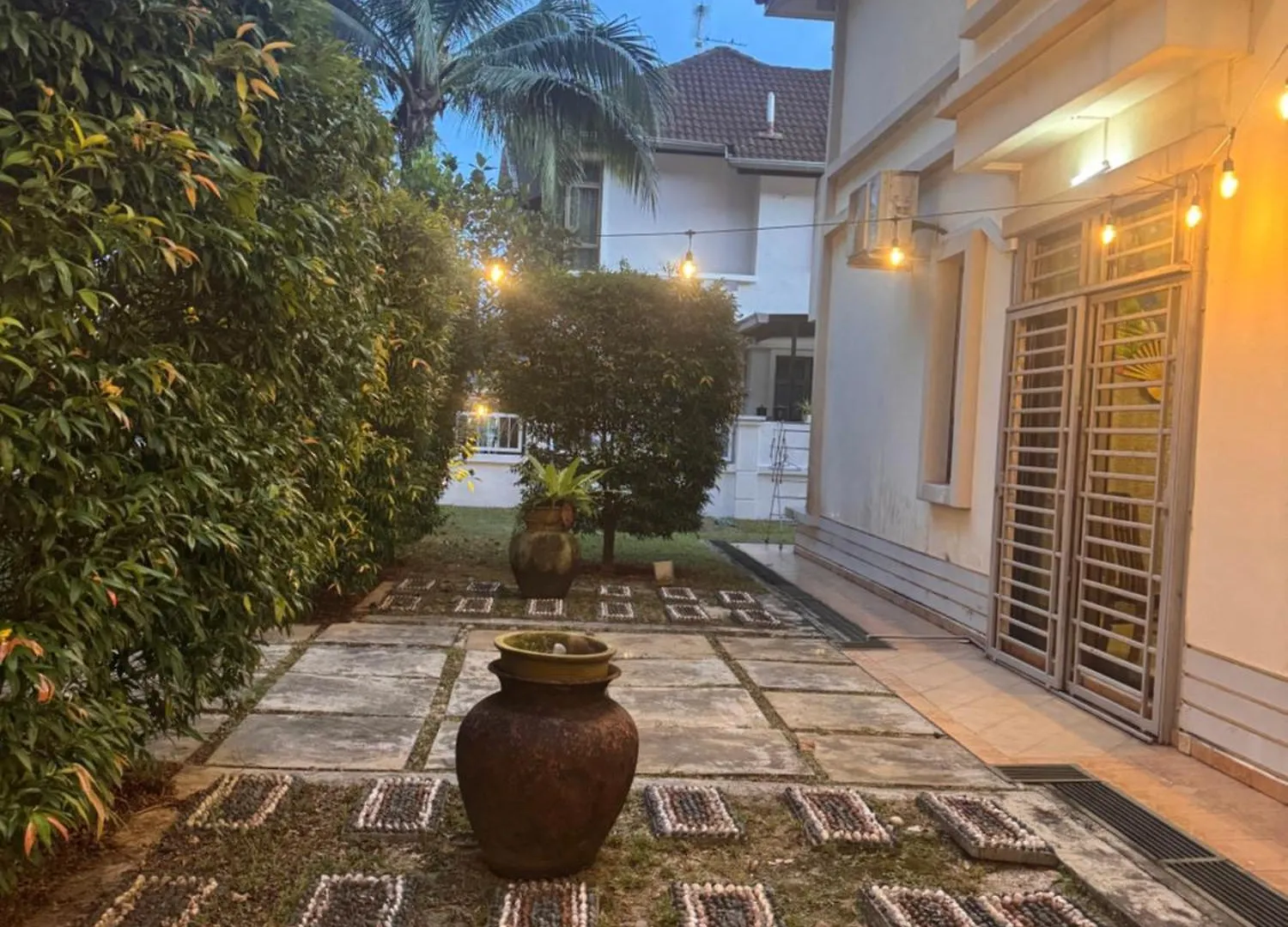 Semid Cozy Home In Mount Austin Toppen Aeon Fix To 14Pax With 4Br Johor Bahru 0*,